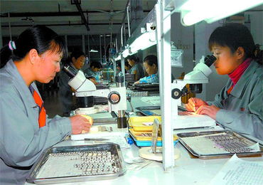 万州移民变成产业工人